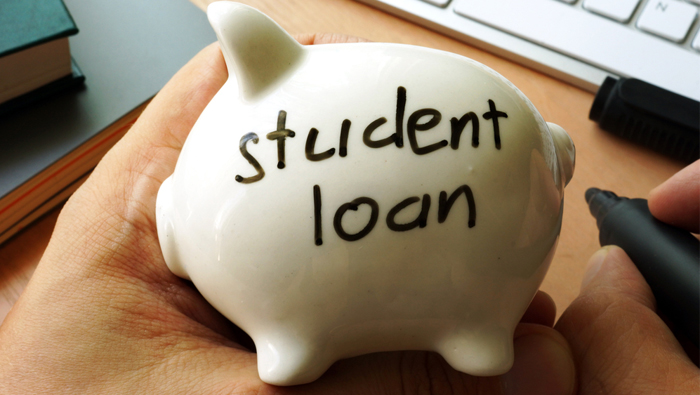 piggy bank that says student loan